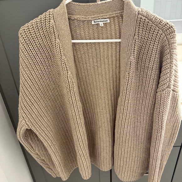 Reformation cashmere oversized cardigan - Picture 1 of 3